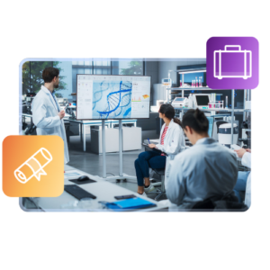 Trois étudiants écoutent un professeur parler dans un laboratoire scientifique